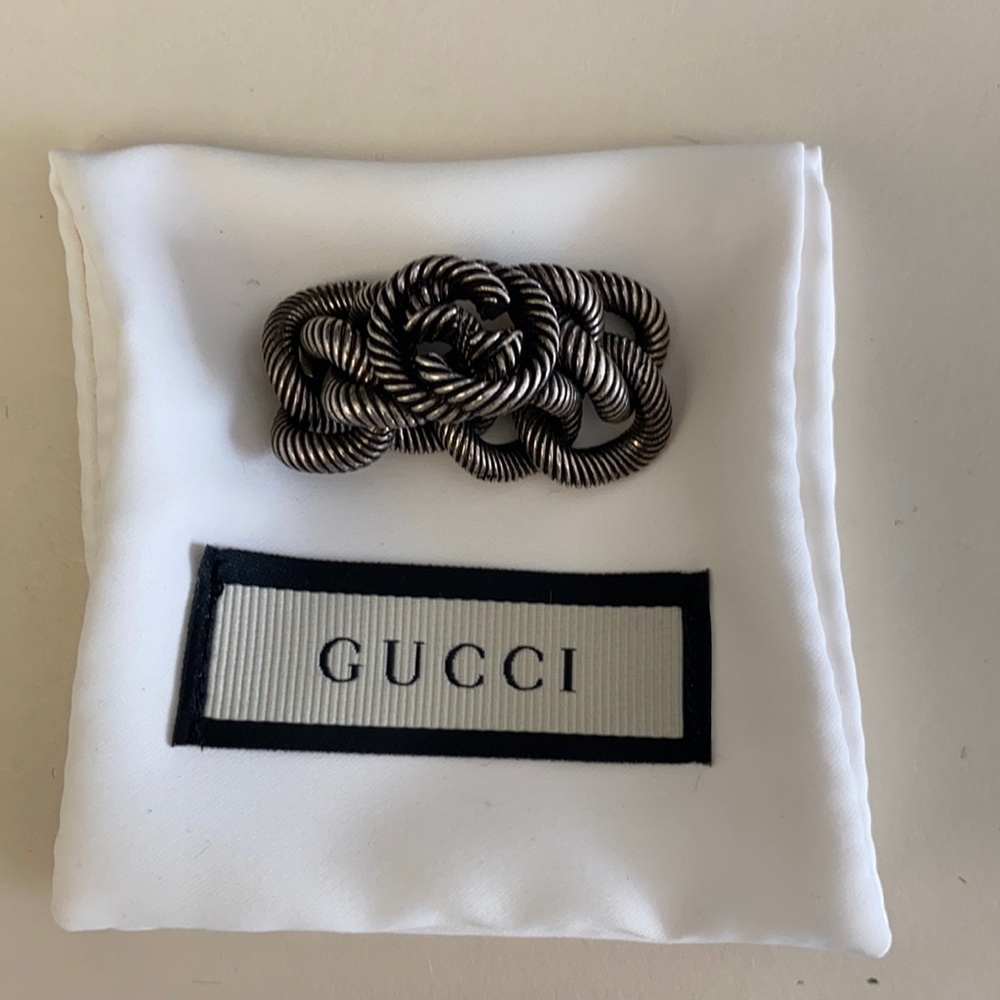 Gucci ring size 8 never worn. MSRP is $450.